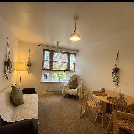 Appartamento Old Town Flat In The Heart Of Shoreditch Londra Esterno foto